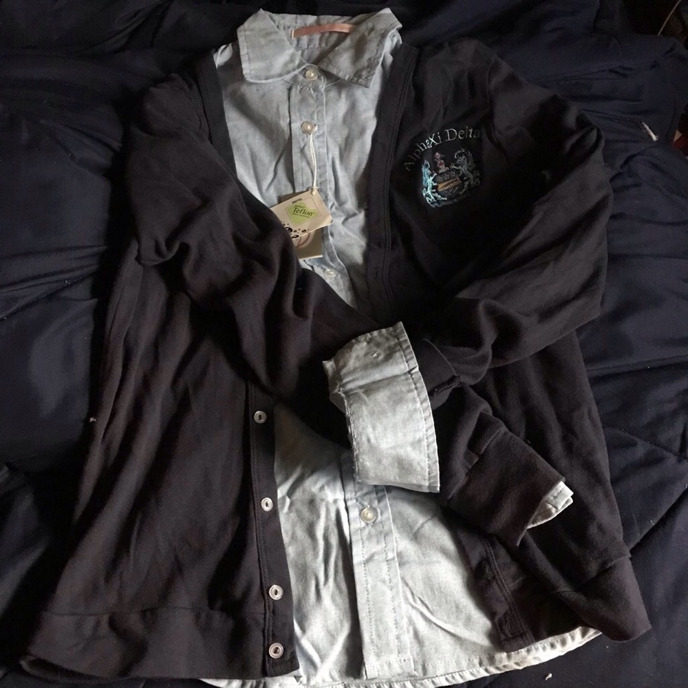 Alpha Xi Delta crest cardigan.